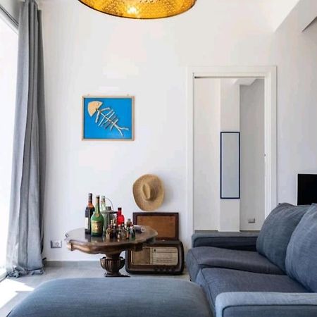 Villa'S Apartment On The Beach, Swimming Pool A/C ปาแลร์โม ภายนอก รูปภาพ